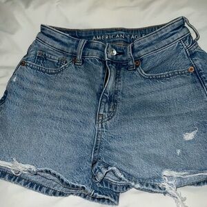 American Eagle Outfitters Women's Blue Denim Shorts